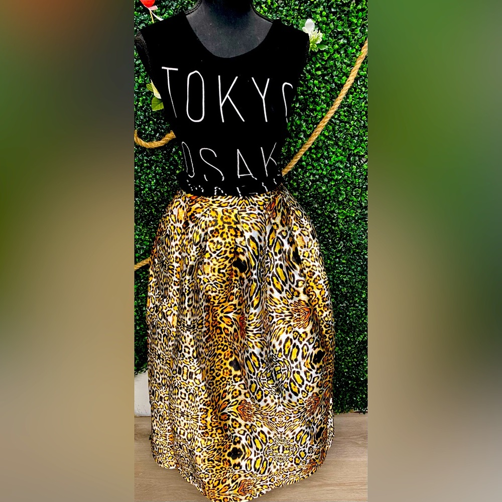 Animal print skirt